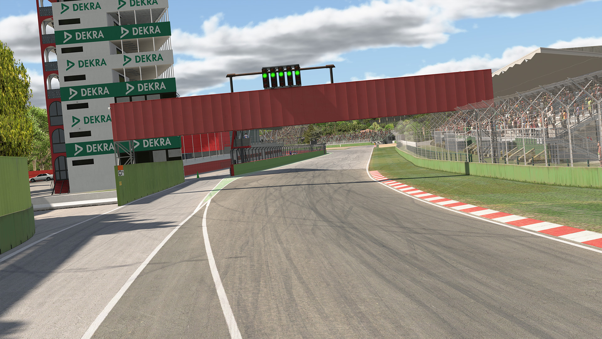 Autodromo Internazionale Enzo e Dino Ferrari circuit view 3