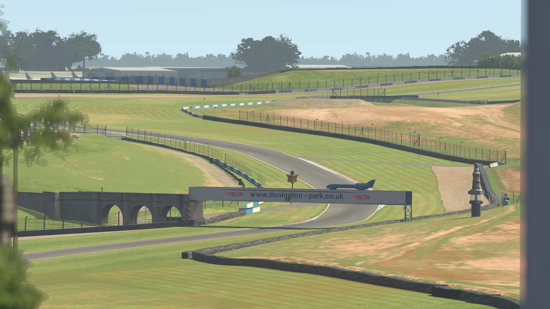 Donington Park Racing Circuit circuit view 2