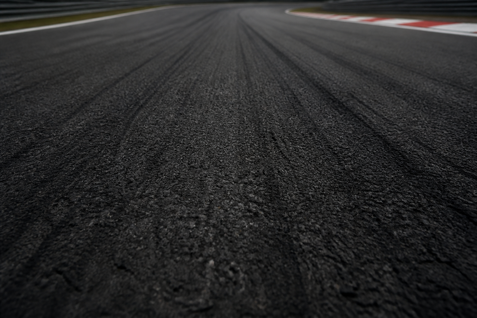 Slinger Speedway circuit view 5